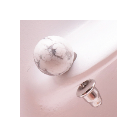 Boucle d'oreille M04 boule 08 mm howlite blanche